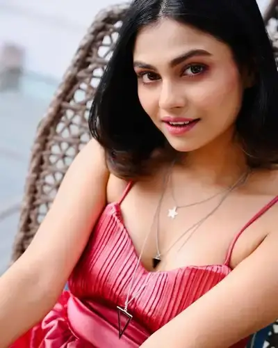 Escort Service Goregaon